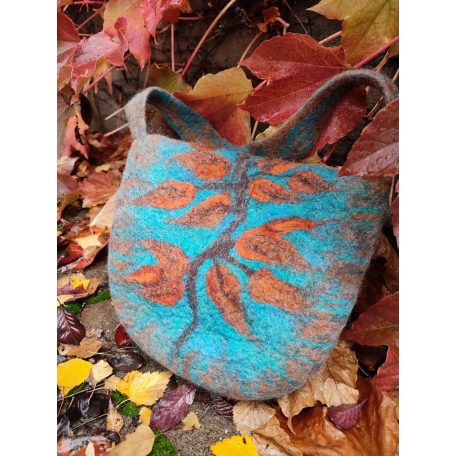 Nemeztáska, "falevelek" díszítéssel - a türkiz és a barna színei