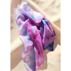 Batikolt valódi selyemkendő lila és kék színekkel