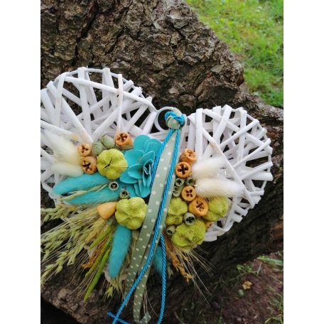 Szív alakú kopogtató türkiz,zöld és natúr szárazvirágokkal