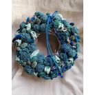 Tavaszi  kopogtató,kék,menta száraz virágokkal