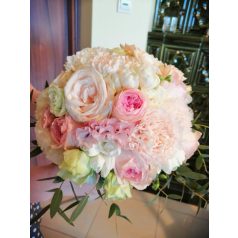 HAJNALKA -Menyasszonyi csokor púder virágokkal