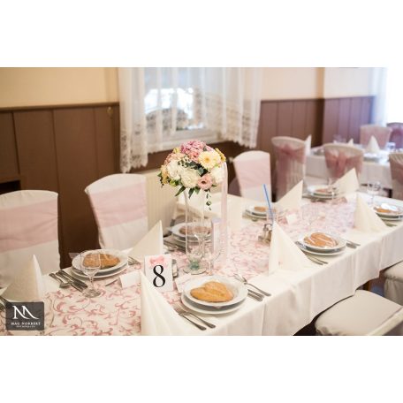 HAJNALKA -Menyasszonyi csokor púder virágokkal