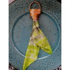 Batikolt hajkendő zöld és mustár színű